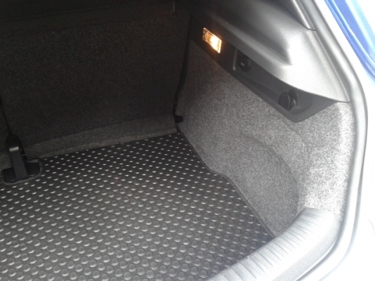 ขายรถโฟล์ค รุ่นซีรอคโค่ (Volk scirocco) ขายรถโฟล์ค รุ่นซีรอคโค่ (Volk scirocco)