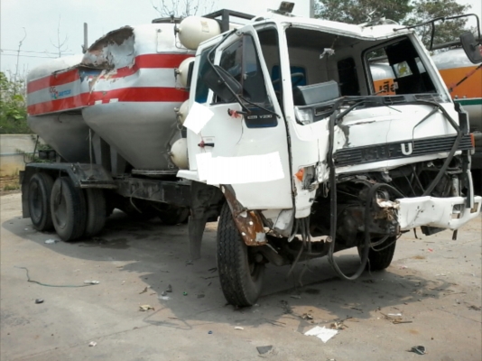 ขายด่วนครับ รถอุบัติเหตุ ROCK175 FVZ12NY เต้าปูน 1 เพลา พร้อม เล่มทะเบียน (ขายตามสภาพครับ)