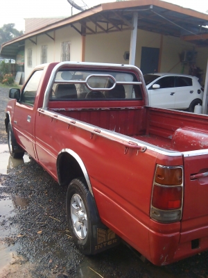 กะบะตอนเดียวisuzu tfr 90hp 2500ปี93 พไม่ เพาเวอร์  เครื่องดีมาก แคสซีสวย แอร์เย็นๆ ภายในสะอาด สวยงาม น่าใช้มากๆ