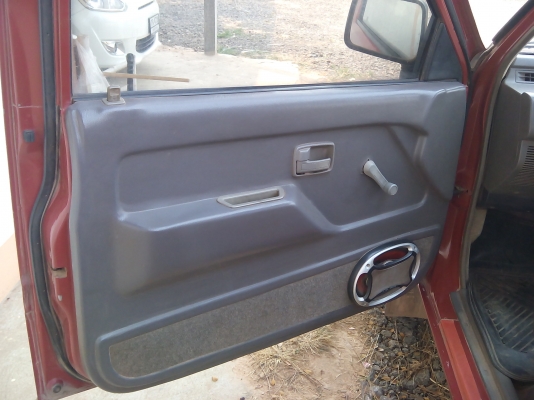 กะบะตอนเดียวisuzu tfr 90hp 2500ปี93 พไม่ เพาเวอร์  เครื่องดีมาก แคสซีสวย แอร์เย็นๆ ภายในสะอาด สวยงาม น่าใช้มากๆ