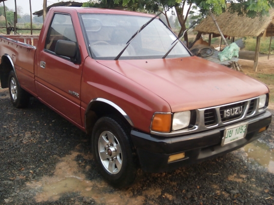 กะบะตอนเดียวisuzu tfr 90hp 2500ปี93 พไม่ เพาเวอร์  เครื่องดีมาก แคสซีสวย แอร์เย็นๆ ภายในสะอาด สวยงาม น่าใช้มากๆ