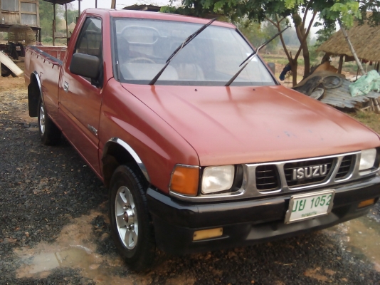 กะบะตอนเดียวisuzu tfr 90hp 2500ปี93 พไม่ เพาเวอร์  เครื่องดีมาก แคสซีสวย แอร์เย็นๆ ภายในสะอาด สวยงาม น่าใช้มากๆ