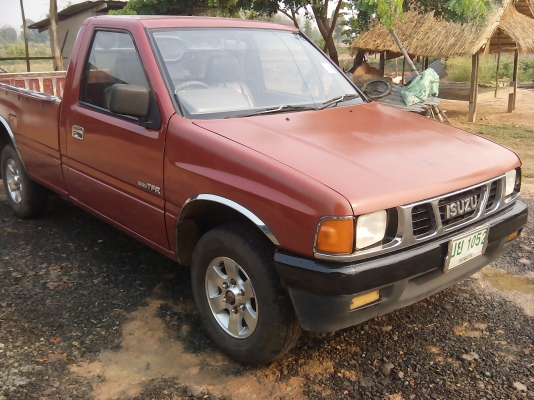 กะบะตอนเดียวisuzu tfr 90hp 2500ปี93 พไม่ เพาเวอร์  เครื่องดีมาก แคสซีสวย แอร์เย็นๆ ภายในสะอาด สวยงาม น่าใช้มากๆ