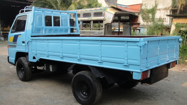 ลดพิเศษ ISUZU NKR รถห้างแท้ กะบะบรรทุก4ล้อ สภาพดีพร้อมใช้ ราคาถูก