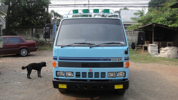 ลดพิเศษ ISUZU NKR รถห้างแท้ กะบะบรรทุก4ล้อ สภาพดีพร้อมใช้ ราคาถูก