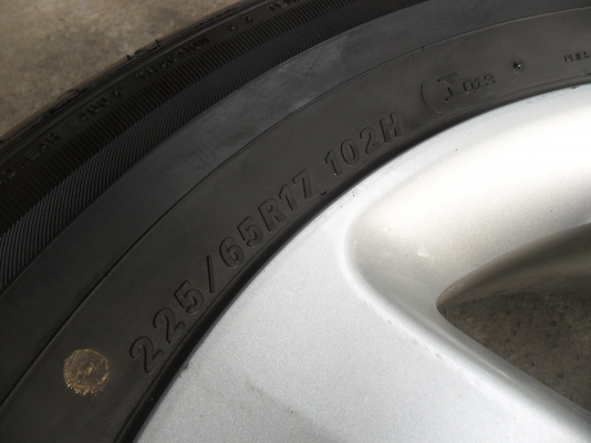 ล้อแม็ก 17นิ้ว 5รู114 ฮอนด้า พร้อมยาง สวยๆ 4 ล้อ ราคา 6700 บาท