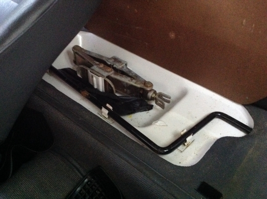 มาสด้า แฟมมิเรีย แค๊ปใหญ่ สภาพ สวยสมบูรณ์สุดๆ