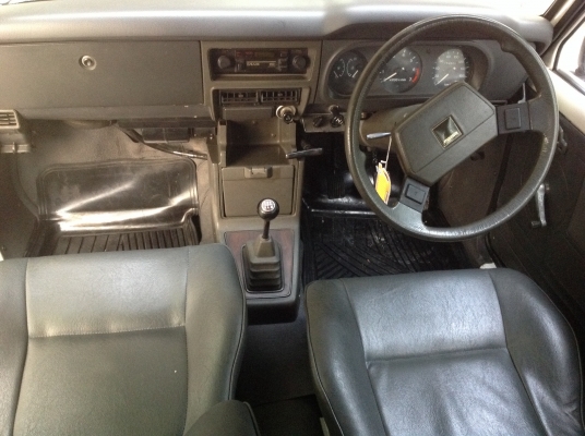 มาสด้า แฟมมิเรีย แค๊ปใหญ่ สภาพ สวยสมบูรณ์สุดๆ