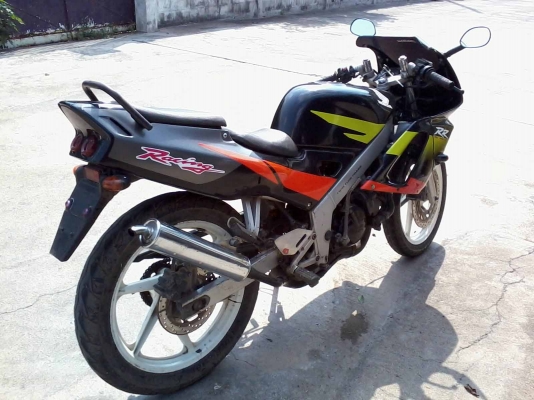 ขาย Honda NSR 150 RR สภาพดี สีสวย ทะเบียนพร้อมโอนครับ