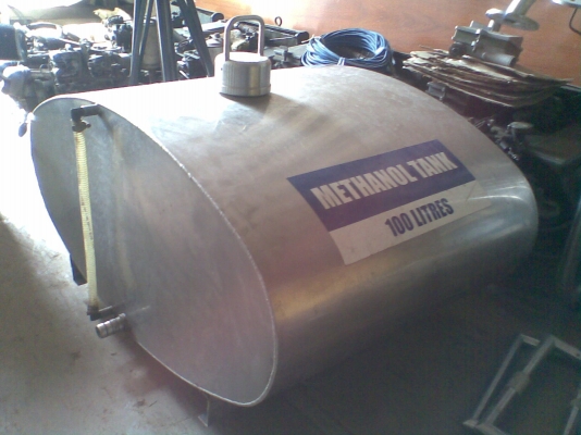 ถังสแตนเลส 1 ใบ