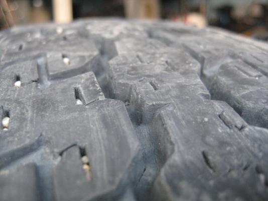 ขายยาง BRIDGESTONE DUELER h/t 840 255/70/15 ปี09 ขายยาง BRIDGESTONE DUELER h/t 840 255/70/15 ปี09