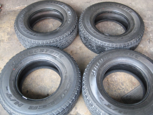 ขายยาง BRIDGESTONE DUELER h/t 840 255/70/15 ปี09