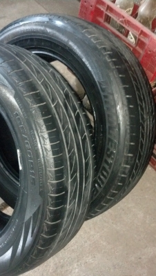 ยางบริดสโตน ทรูเรนซ่า 195 60 15 ปี 10 มี 2 เส้น รวม 800 บาท