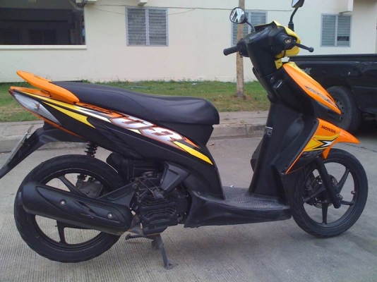 ขาย HONDA CLICK ปี 51 พร้อมล้อแม็กครับ