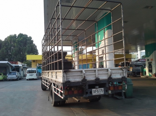 รถหกล้อช่วงยาว