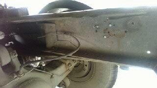 รถฮีโน่ 10 ล้อ หัวลาก เปอร์เฟีย  330 แรงม้า  ปี 48  สนใจติดต่อ 081 - 6079515