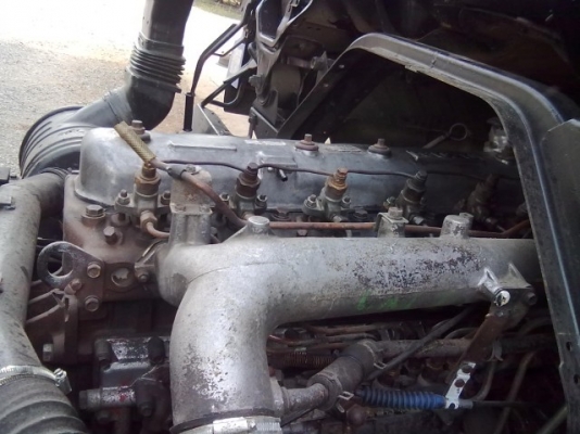 ขายรถหกล้อ ISUZU รถประกอบนอก รุ่น NRR เครื่อง 145 แรง 6BB1 ยาว 5 เมตรเศษ สูง 180 ซ.ม. ภายในสวยพร้อมแอร์ เบรกจิ๊ปฟี่่ ราคา 920000 สนใจติดต่อ คุณชลอ 081-2568658