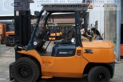 ขาย รถโฟล์คลิฟท์ TOYOTA รุ่น 7-FD45 ขาย รถโฟล์คลิฟท์ TOYOTA รุ่น 7-FD45