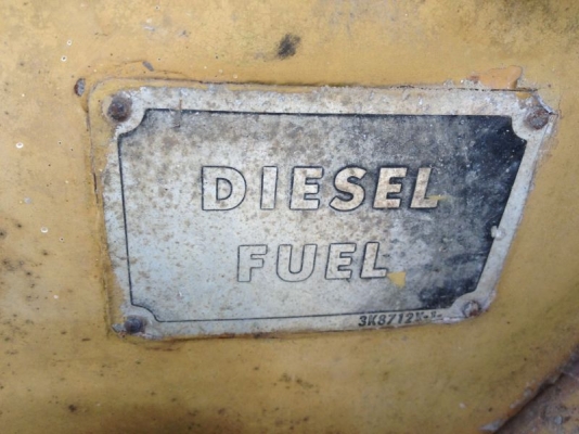 รถตัก CAT 922   สนใจติดต่อ 081 - 6079515