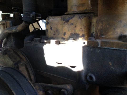 รถตัก CAT 922   สนใจติดต่อ 081 - 6079515