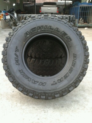 ขาย ยางMud31R15ปี10