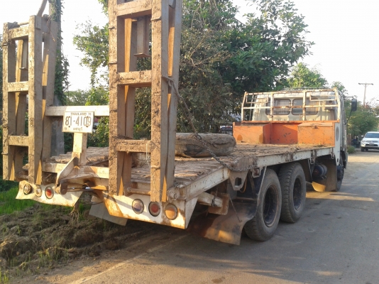 ขายรถบรรทุกรถเกี่ยวข้าว-แบ็คโฮสวยๆครับ ขายรถบรรทุกรถเกี่ยวข้าว-แบ็คโฮสวยๆครับ