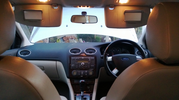 FORD FOCUS 1.8 GHIA 2007 FORD FOCUS 1.8 GHIA 2007