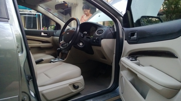 FORD FOCUS 1.8 GHIA 2007 FORD FOCUS 1.8 GHIA 2007