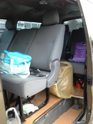 ขาย NISSAN URVAN TD27T 1997 กระจกเต็ม เพาเวอร์ อุปกรณ์ครบ