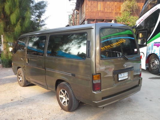 ขาย NISSAN URVAN TD27T 1997 กระจกเต็ม เพาเวอร์ อุปกรณ์ครบ