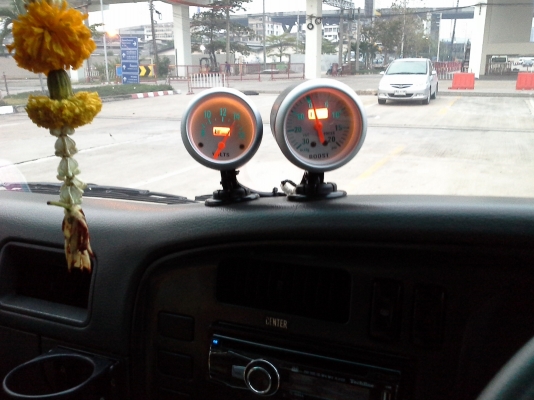 ขาย NISSAN URVAN TD27T 1997 กระจกเต็ม เพาเวอร์ อุปกรณ์ครบ