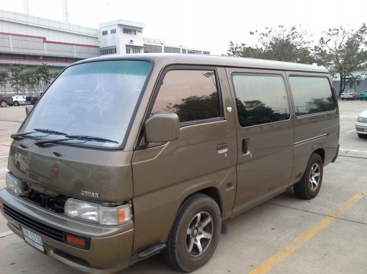 ขาย NISSAN URVAN TD27T 1997 กระจกเต็ม เพาเวอร์ อุปกรณ์ครบ