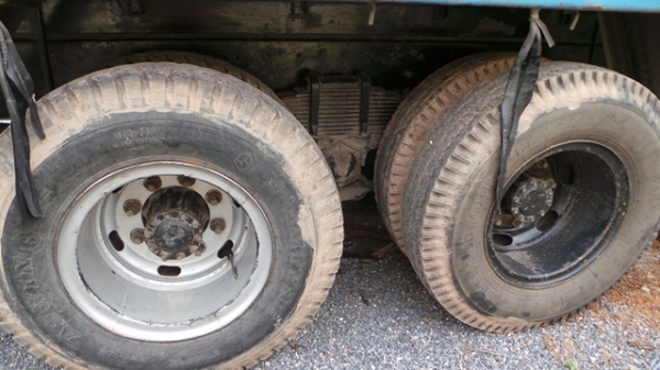 HINO  FL3H  195 แรงม้า ไปสุโขทัยค่ะ