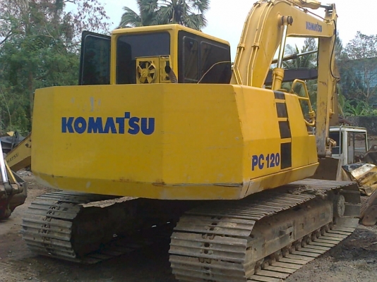 KOMATSU PC 120-5 ไฟฟ้าหน้าจอครบ เครื่องเดิมปั๊มเดิมทำงานไม่โหลด ภายในเก๋งสวยครบ คอนโทรลยาว แอร์เย็น ภายนอกบอดี้สวยงาม บูมอาร์มไม่ปะ เอวแน่น ช่วงล่างดีพร้อมทำงานได้เลยทันทีครับ เอกสารใบแจ้งจำหน่าย ราคาต่อรองได้นะครับ
