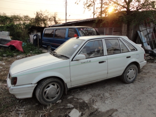 ฝากขายมาสด้า 5 ประตูสักคัน