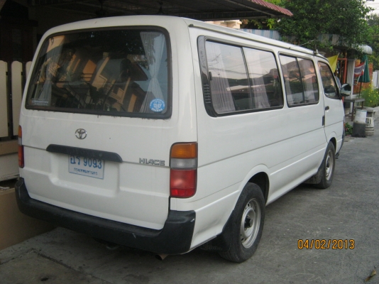 ขายรถตู้โตโยต้าปี 1999 เครื่อง 3.0 ดีเซล เกียร์ธรรมดา