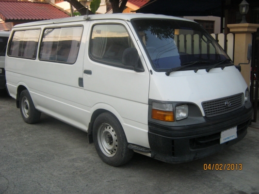 ขายรถตู้โตโยต้าปี 1999 เครื่อง 3.0 ดีเซล เกียร์ธรรมดา