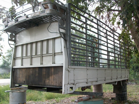 มาอีกแล้วครับ กระบะคาโก้พร้อมคอกแป้ป พื้นเหล็ก ยาว5เมตร ถอดจากฮีโน้