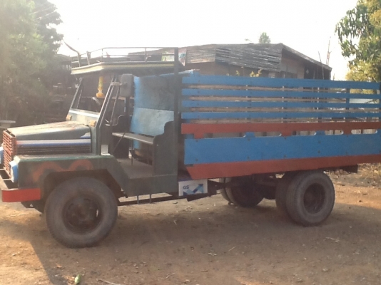 รถอีแต๋น 6 ล้อเครื่องอีสุสุ 100 แรงคัสซีหน้า 5  ระบบเกีบร์ 5 สปีดใช้งานได้เลย