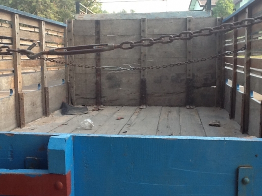 รถอีแต๋น 6 ล้อเครื่องอีสุสุ 100 แรงคัสซีหน้า 5  ระบบเกีบร์ 5 สปีดใช้งานได้เลย