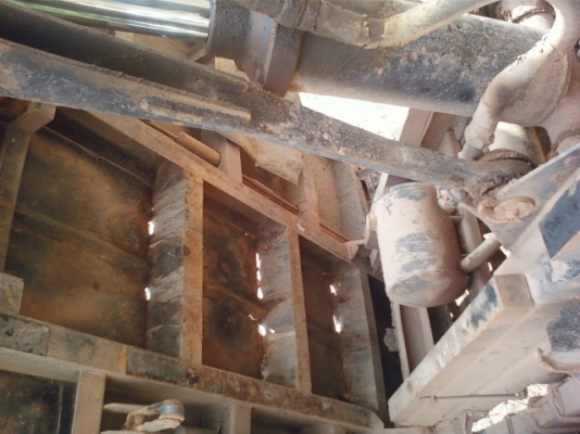 ต้องการขายรถดั้ม ISUZU KS เครื่องยนต์   110 แรงม้า