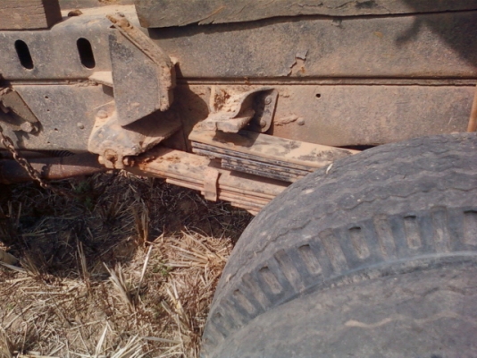 ต้องการขายรถดั้ม ISUZU KS เครื่องยนต์   110 แรงม้า