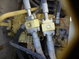 รถขุดดิน PC150-5-7124 คอนโทรลสั้น  สภาพดี นำเข้าจากญี่ปุ่น  ไม่เคยใช้งานในไทย  โทร.081-373-0559