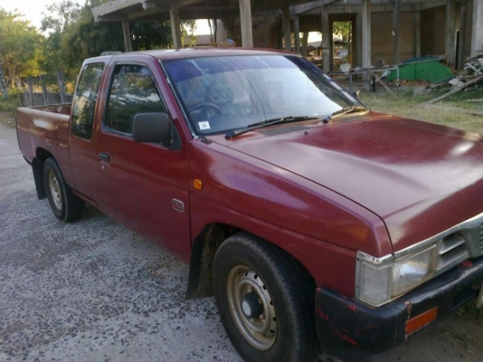 NISSAN BIGM KINGCAB - BDi 2.5 MT ปี 39 จอโค้ง รถสภาพดีพร้อมใช้งานได้เลยครับ เครื่องแห้งดีไม่มีเยิ้ม ภายในเก๋งจอโค้งคอนโซลครบพร้อม แอร์เย็น กระบะไม่มีผุ ช่วงล่างแน่นดีคัชซีสวย ยางสภาพดีพร้อมใช้งานได้เลย เอกสารทะเบียนครบพร้อมโยนเล่ม ราคาต่อรองได้ครับ