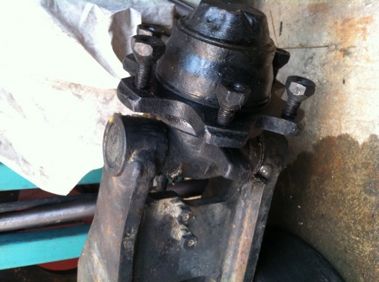 ขายถูกชุดช่วงล่างหลัง KOMATSU Model FB15EX-7 ขายถูกชุดช่วงล่างหลัง KOMATSU Model FB15EX-7