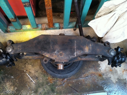 ขายถูกชุดช่วงล่างหลัง KOMATSU Model FB15EX-7