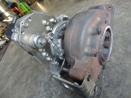 ขายเทอร์โบ IHI G6 ( HINO AO9C ) ขายเทอร์โบ IHI G6 ( HINO AO9C )