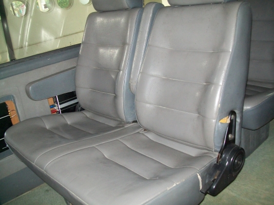 ขายดาวน์ nissan urvan ปี45