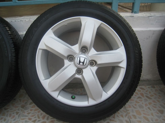 ขายล้อแม็ก Honda city 15"x5.5" 4รู100 et 45 +ยางปี 10 (081-3747940)