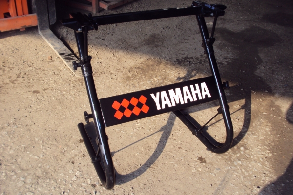 ขาตั้งคีย์บอร์ด YAMAHA